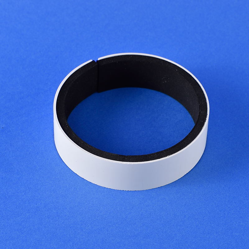 Rohr mit Zellkautschuck für PP